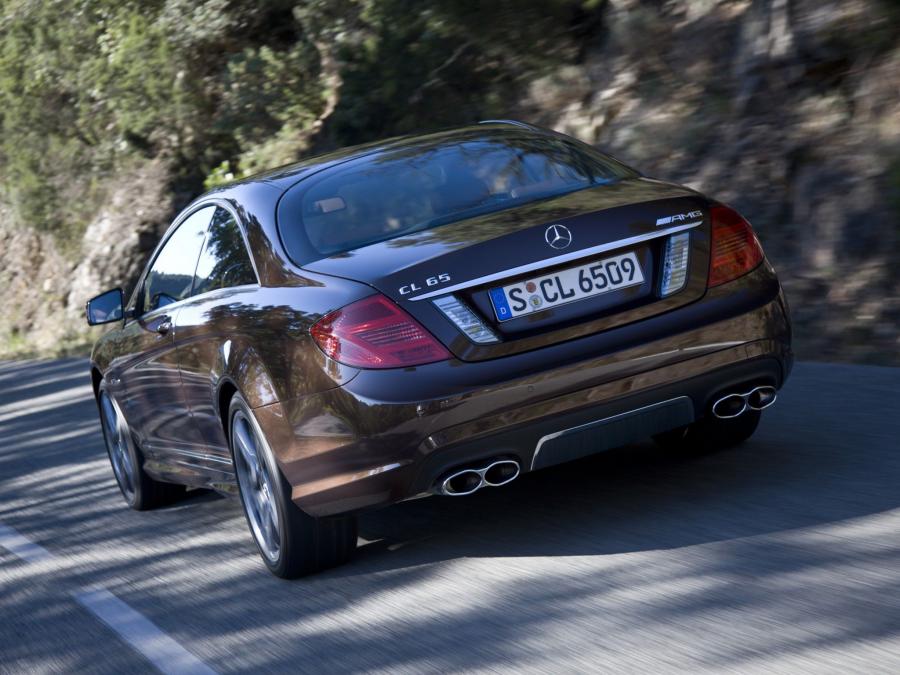  Mercedes-Benz CL65 AMG 2010 года  (фото 6 из 9)